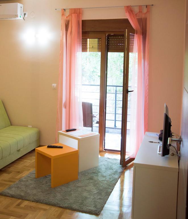 Apartman Lena Vrnjačka Banja Quarto foto